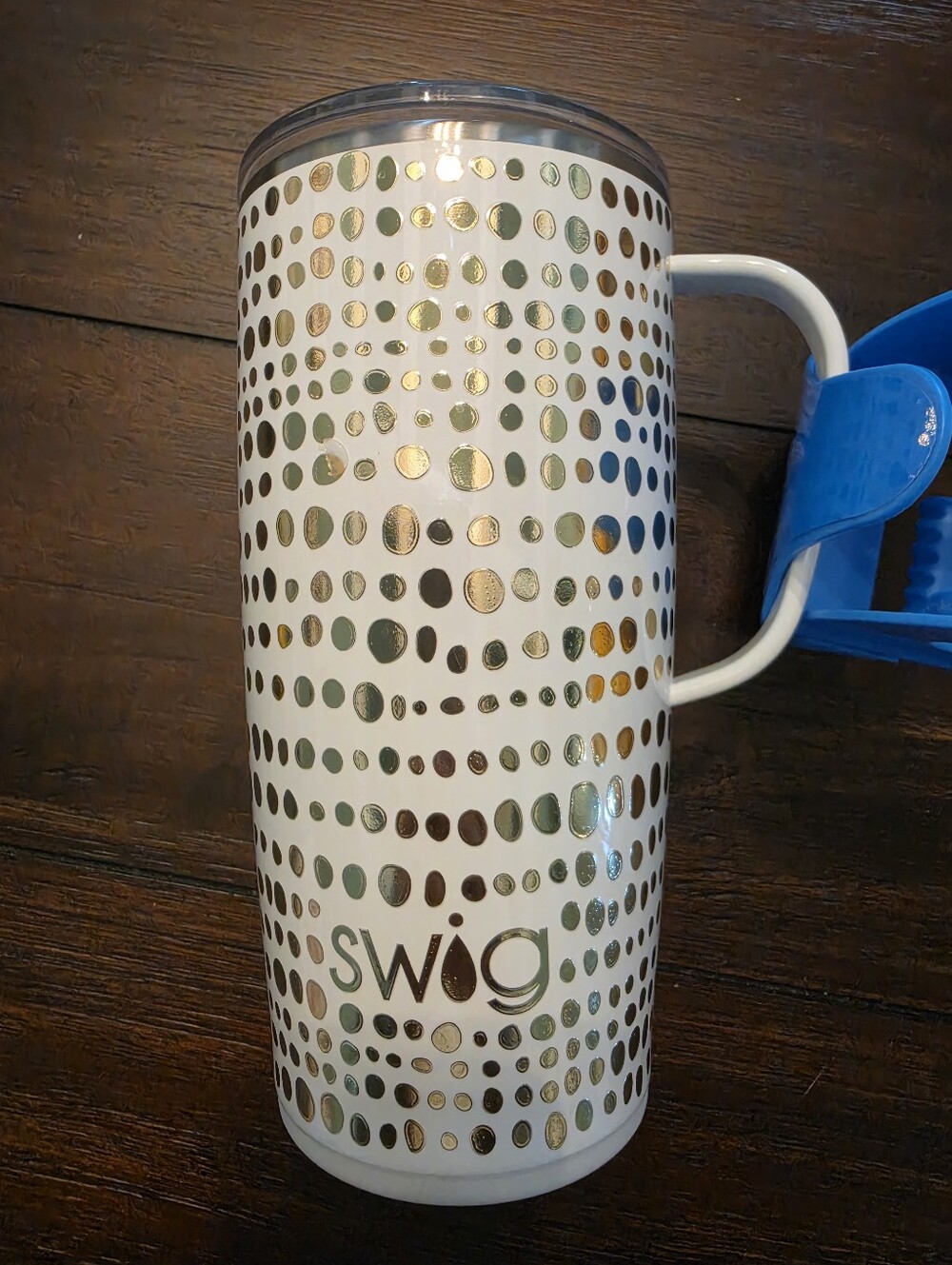 Swig Life 22oz. Travel Mug in the GLAMAZON GOLD Metallic Dot Pattern